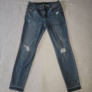 JUDY BLUE Relaxed Fit Distressed Mid Rise Stretch Denim Jeans Size 9/29